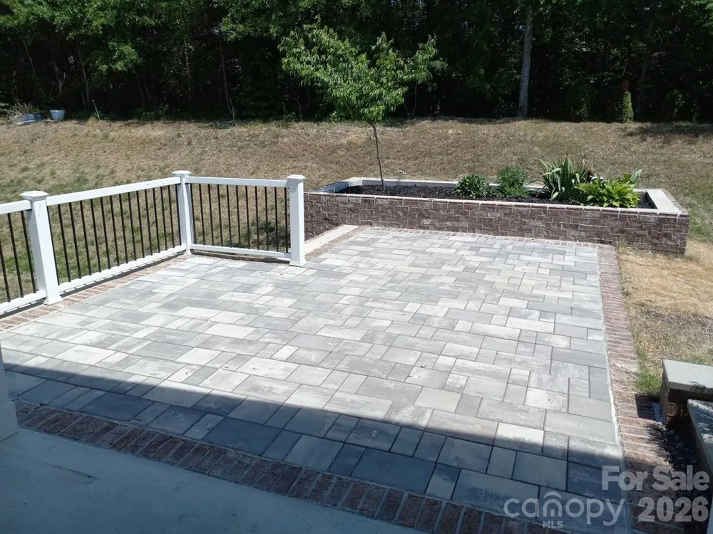 5108 Briscoe Drive Charlotte, NC 28214