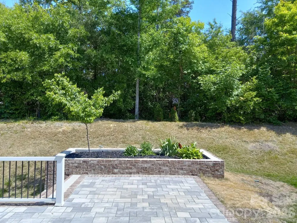 5108 Briscoe Drive Charlotte, NC 28214