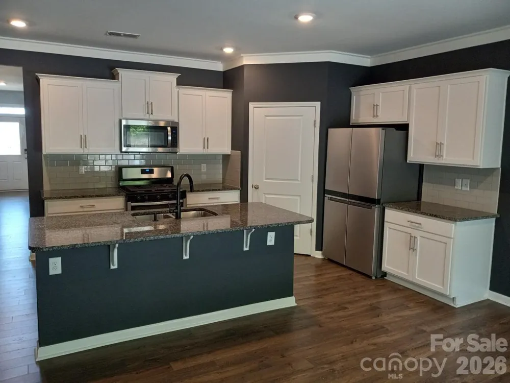 5108 Briscoe Drive Charlotte, NC 28214