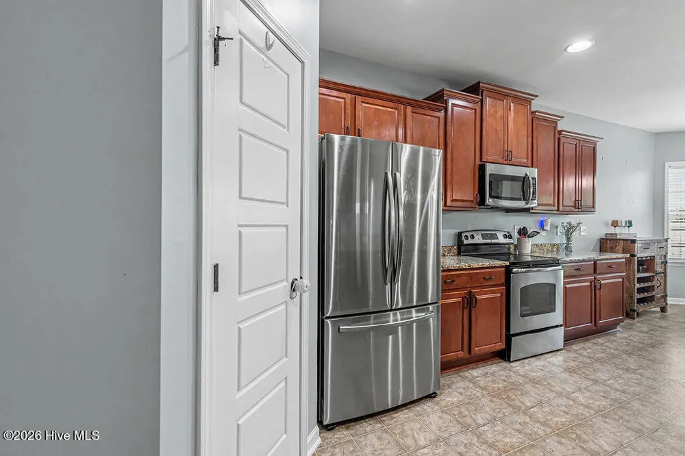 701 Tuscarora Drive Holly Ridge, NC 28445