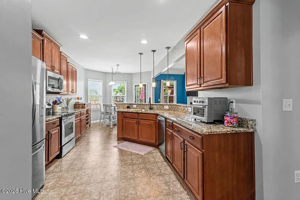701 Tuscarora Drive Holly Ridge, NC 28445