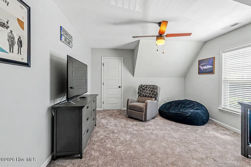 701 Tuscarora Drive Holly Ridge, NC 28445