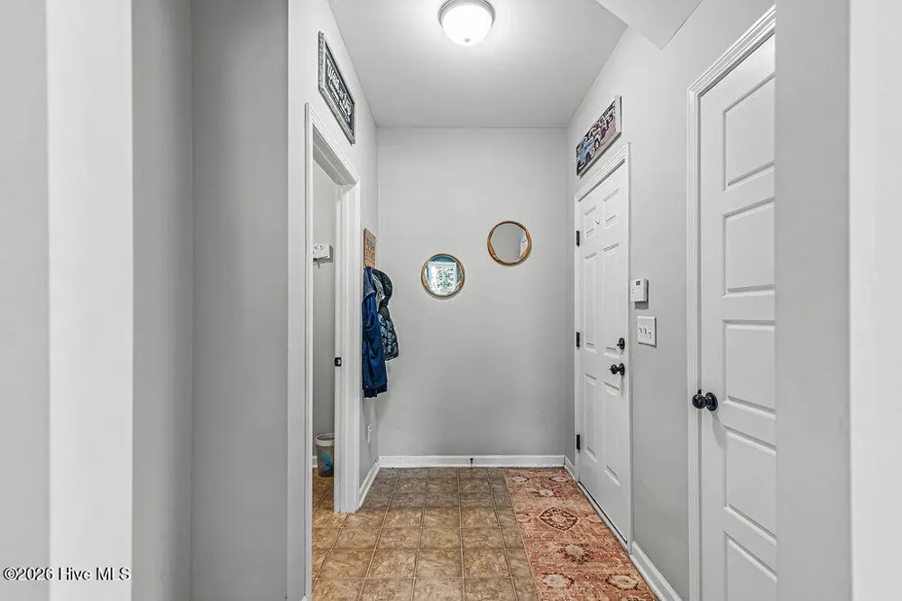701 Tuscarora Drive Holly Ridge, NC 28445