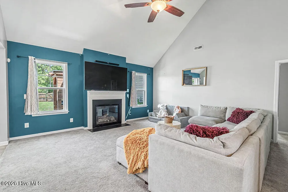 701 Tuscarora Drive Holly Ridge, NC 28445