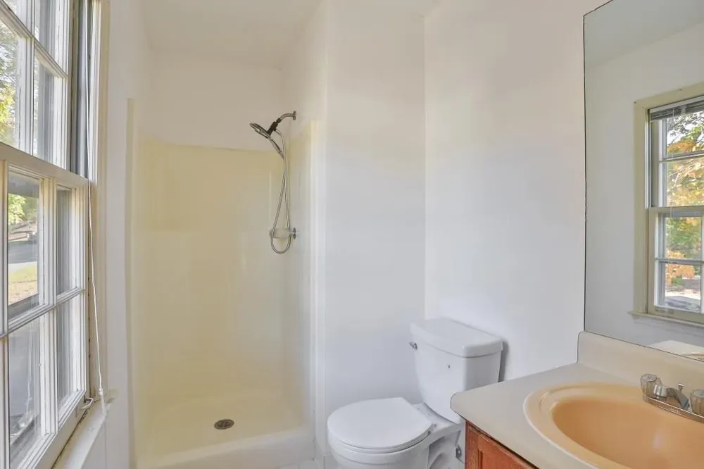 189 Holcomb Ferry Road Roswell, GA 30076