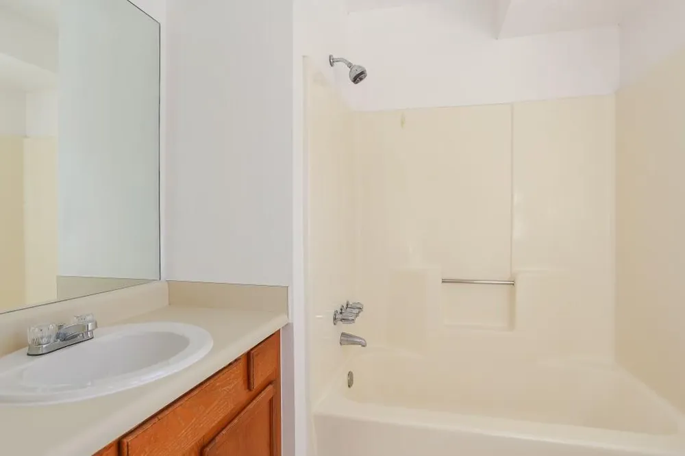 189 Holcomb Ferry Road Roswell, GA 30076