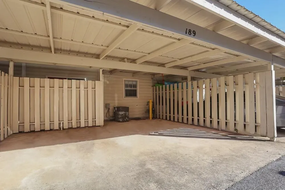189 Holcomb Ferry Road Roswell, GA 30076