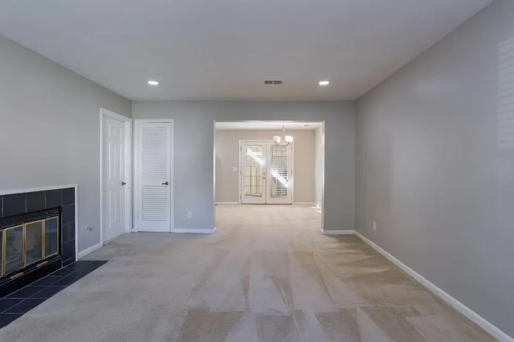 189 Holcomb Ferry Road Roswell, GA 30076