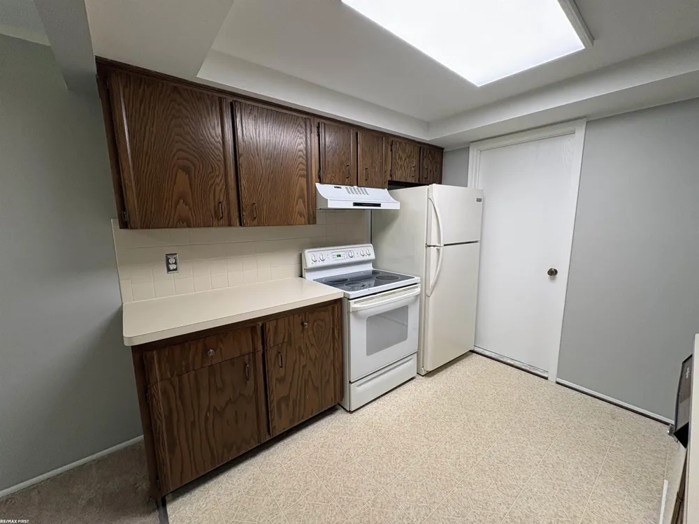 51130 S Foster Road Chesterfield Township, MI 48047
