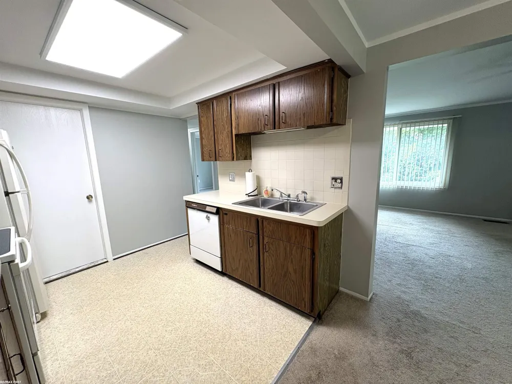 51130 S Foster Road Chesterfield Township, MI 48047