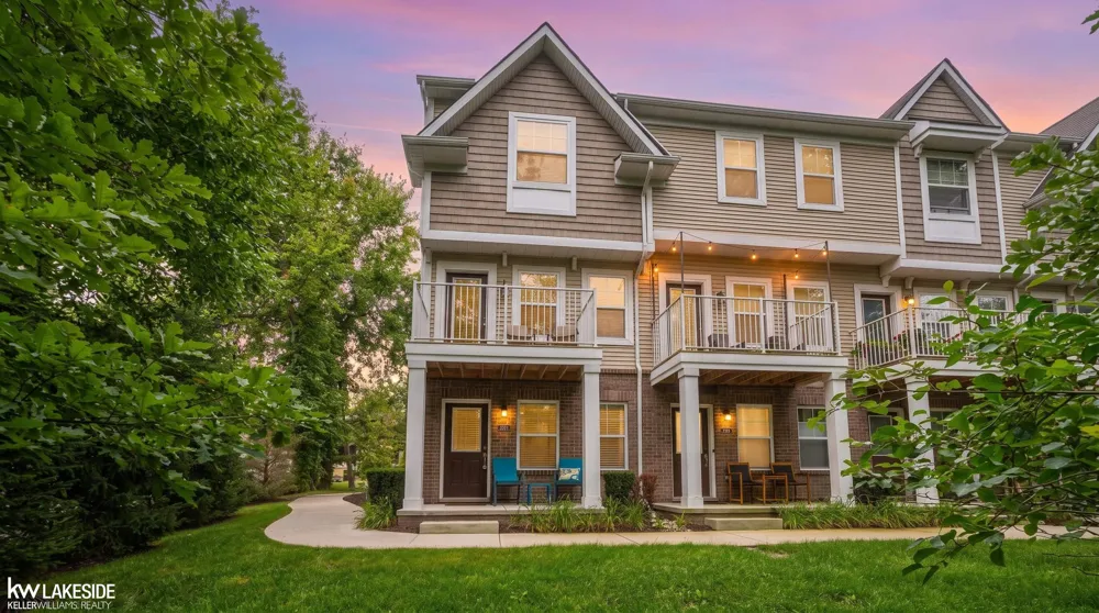 3327 Parkways Boulevard Auburn Hills City, MI 48326