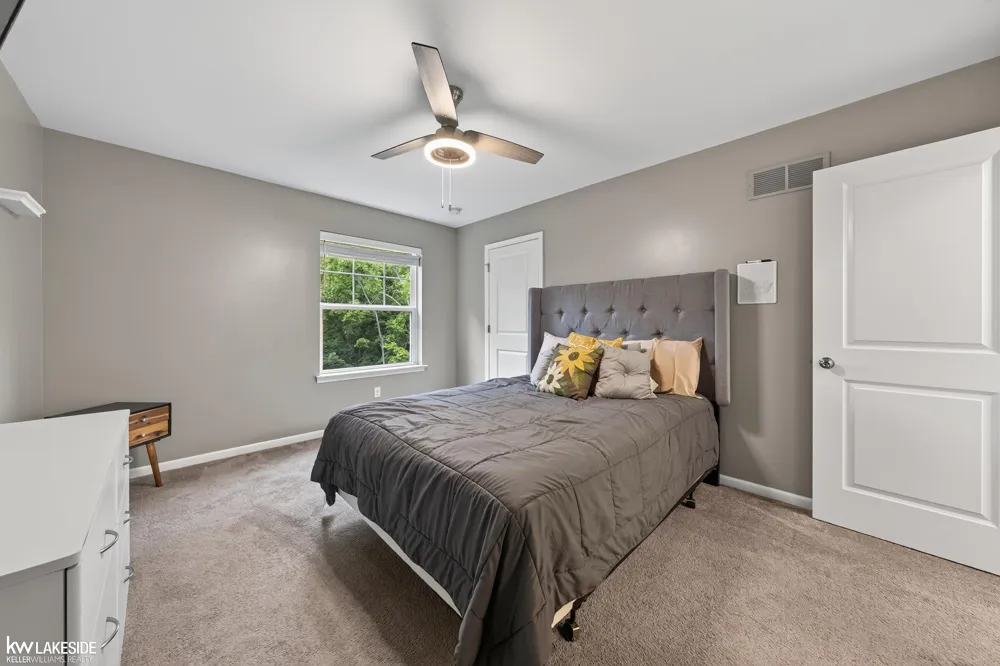 3327 Parkways Boulevard Auburn Hills City, MI 48326