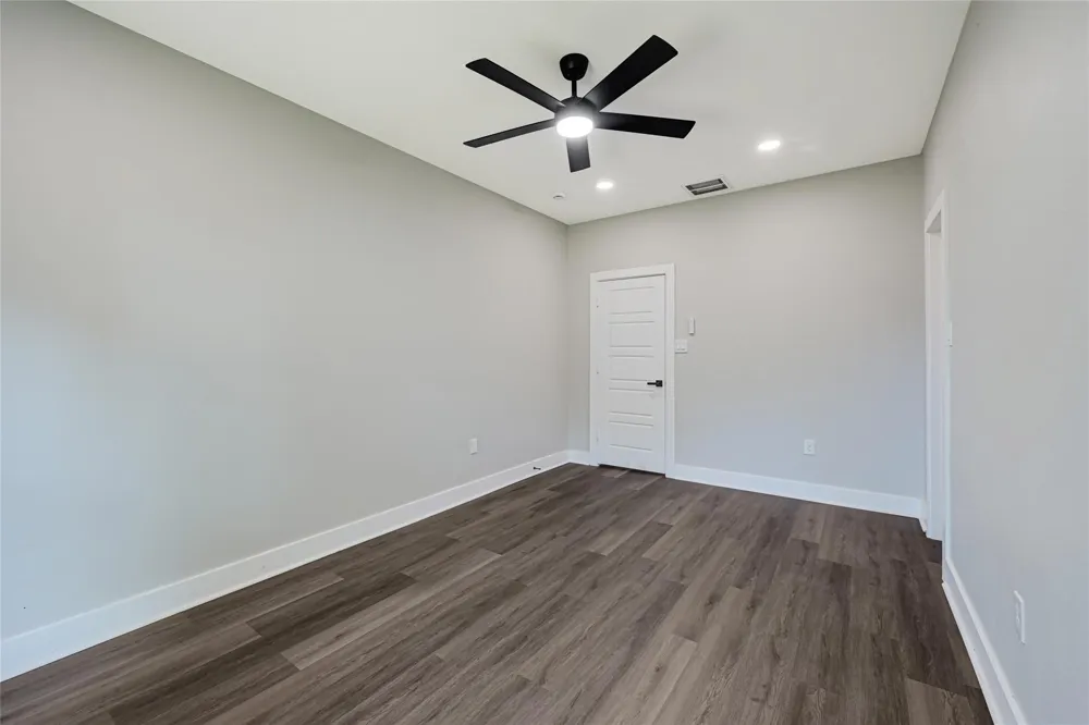 2429 Boss Street La Marque, TX 77568
