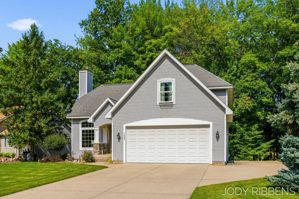 7263 Tory Drive Hudsonville, MI 49426