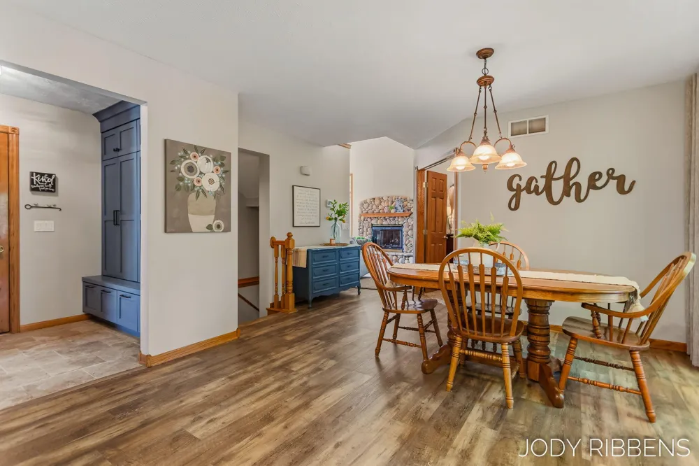 7263 Tory Drive Hudsonville, MI 49426