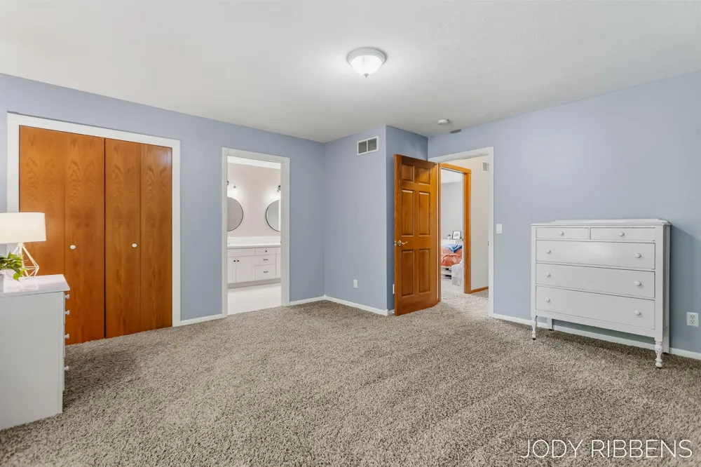7263 Tory Drive Hudsonville, MI 49426