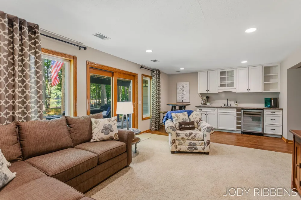 7263 Tory Drive Hudsonville, MI 49426