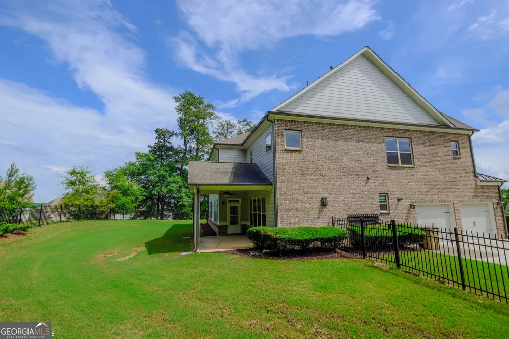 6050 Gallop CT Suwanee, GA 30024