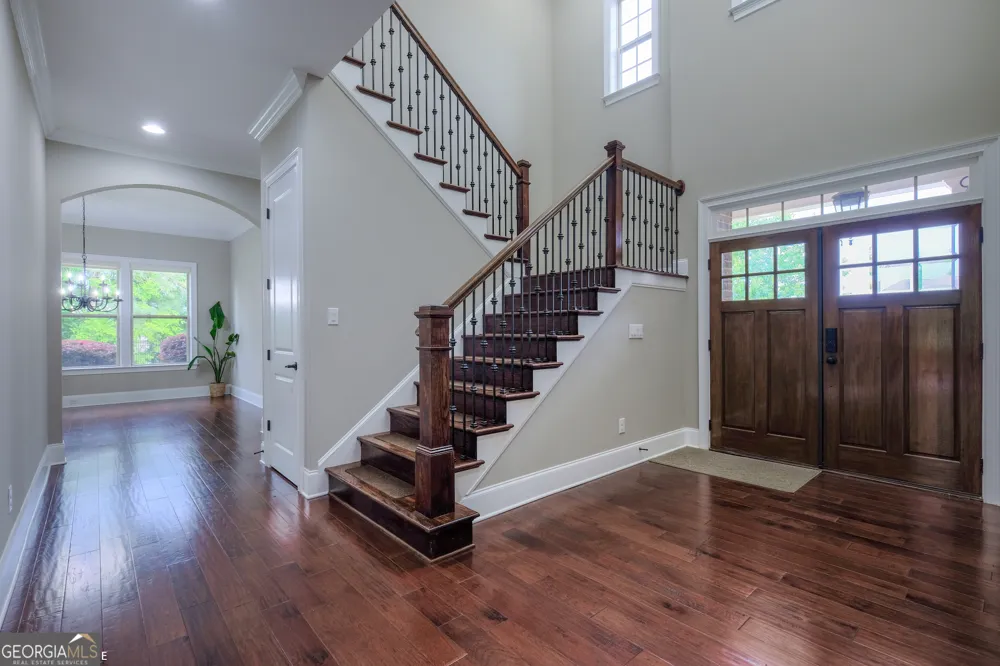 6050 Gallop CT Suwanee, GA 30024