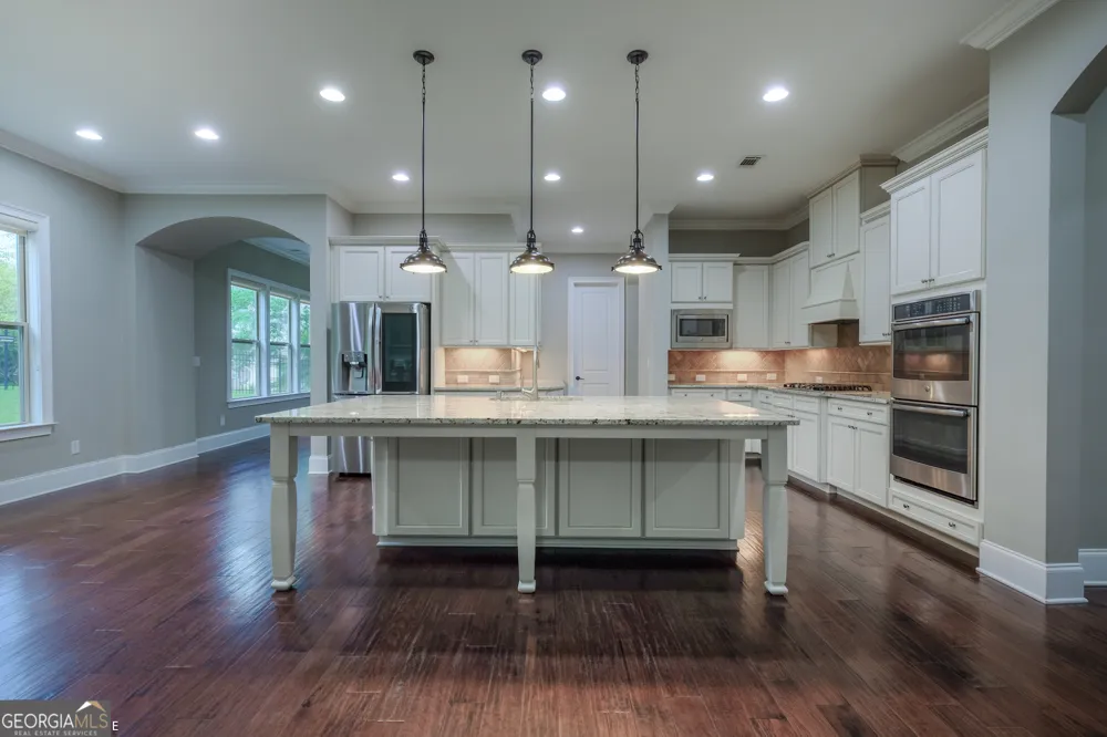 6050 Gallop CT Suwanee, GA 30024