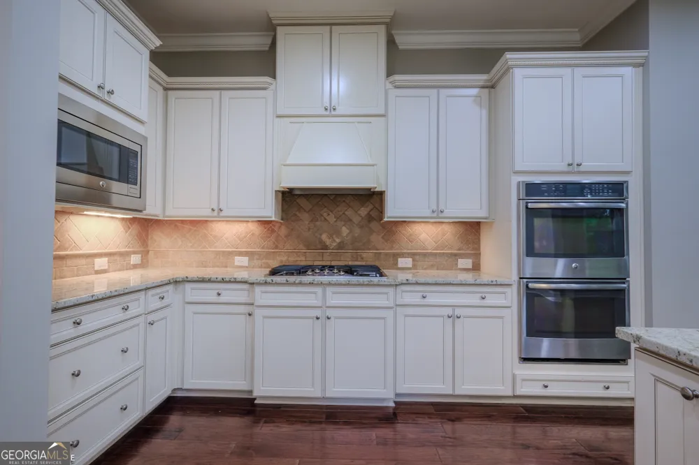 6050 Gallop CT Suwanee, GA 30024
