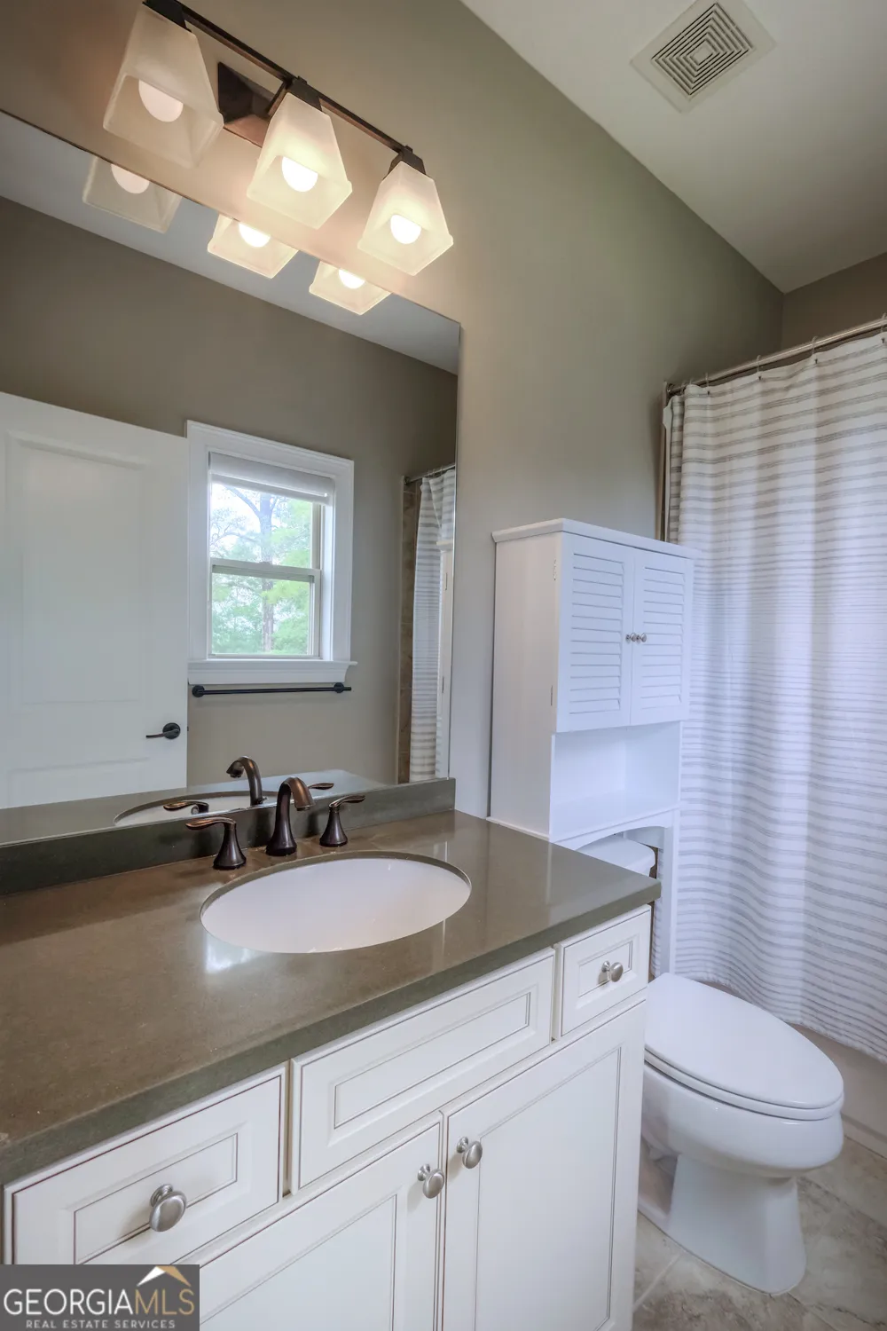 6050 Gallop CT Suwanee, GA 30024