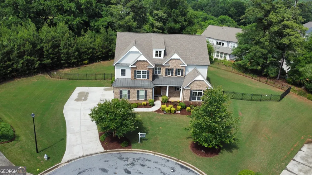 6050 Gallop CT Suwanee, GA 30024