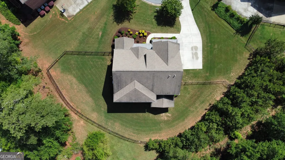 6050 Gallop CT Suwanee, GA 30024