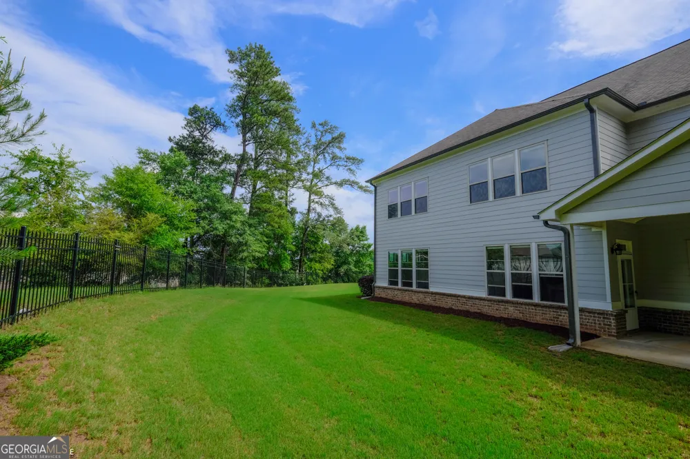 6050 Gallop CT Suwanee, GA 30024