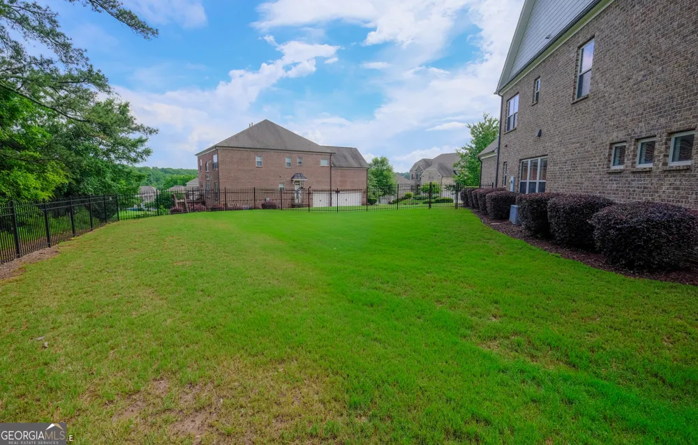 6050 Gallop CT Suwanee, GA 30024