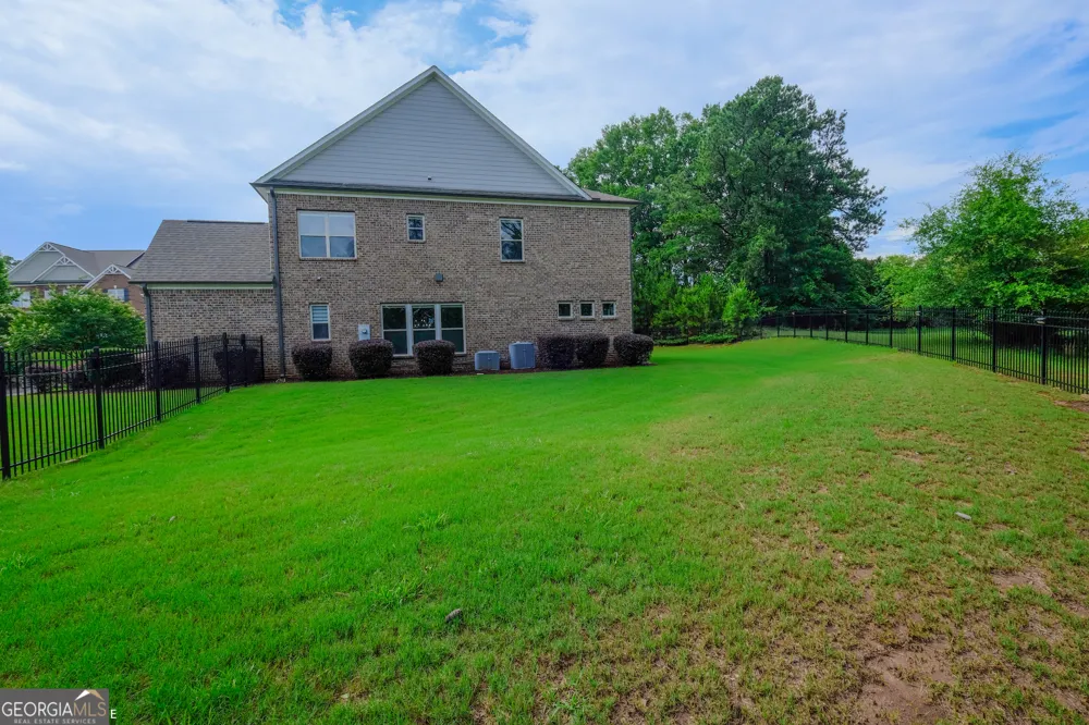 6050 Gallop CT Suwanee, GA 30024