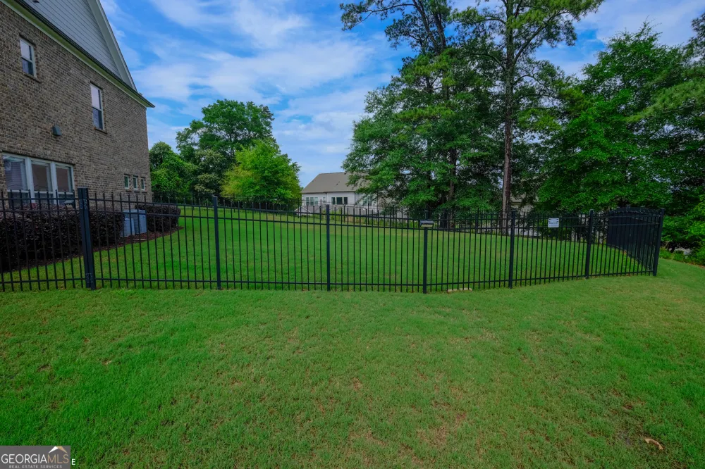 6050 Gallop CT Suwanee, GA 30024