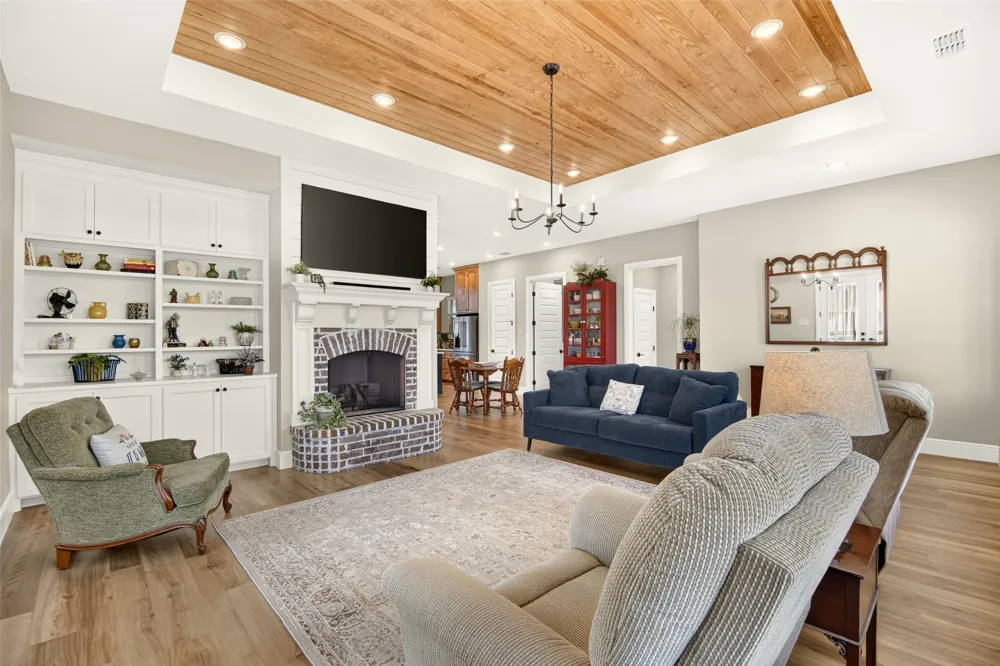 10828 Gregory Road Sanger, TX 76266