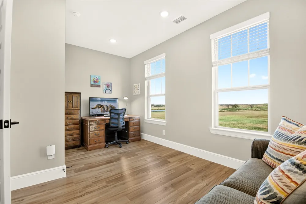 10828 Gregory Road Sanger, TX 76266