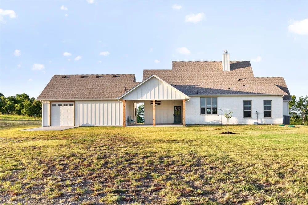 10828 Gregory Road Sanger, TX 76266