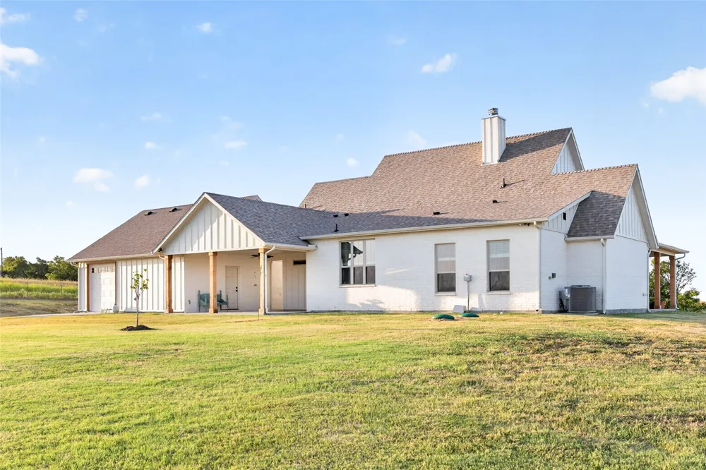 10828 Gregory Road Sanger, TX 76266