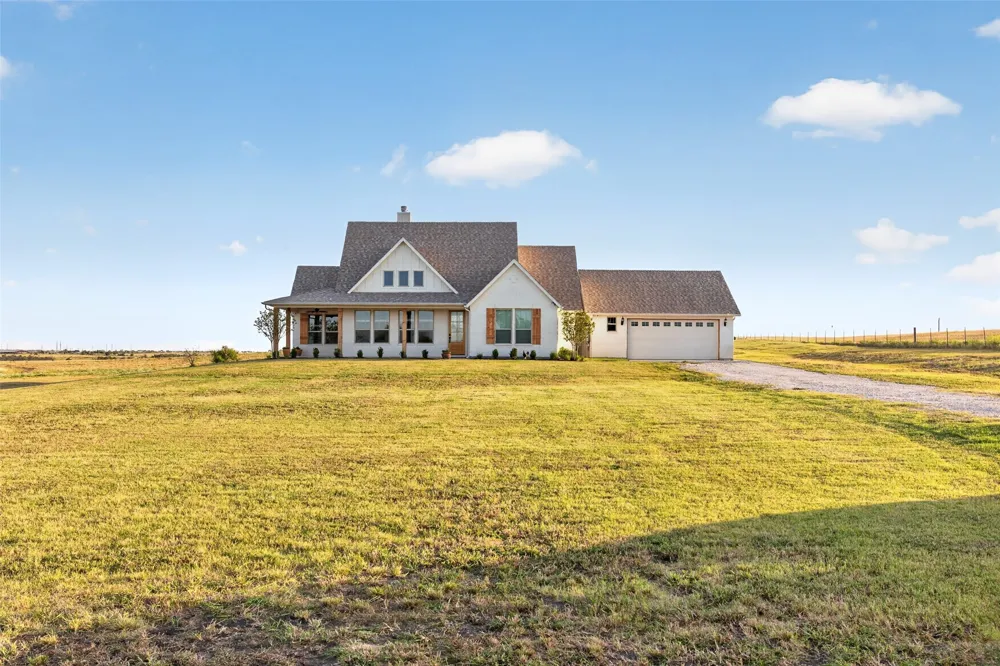 10828 Gregory Road Sanger, TX 76266