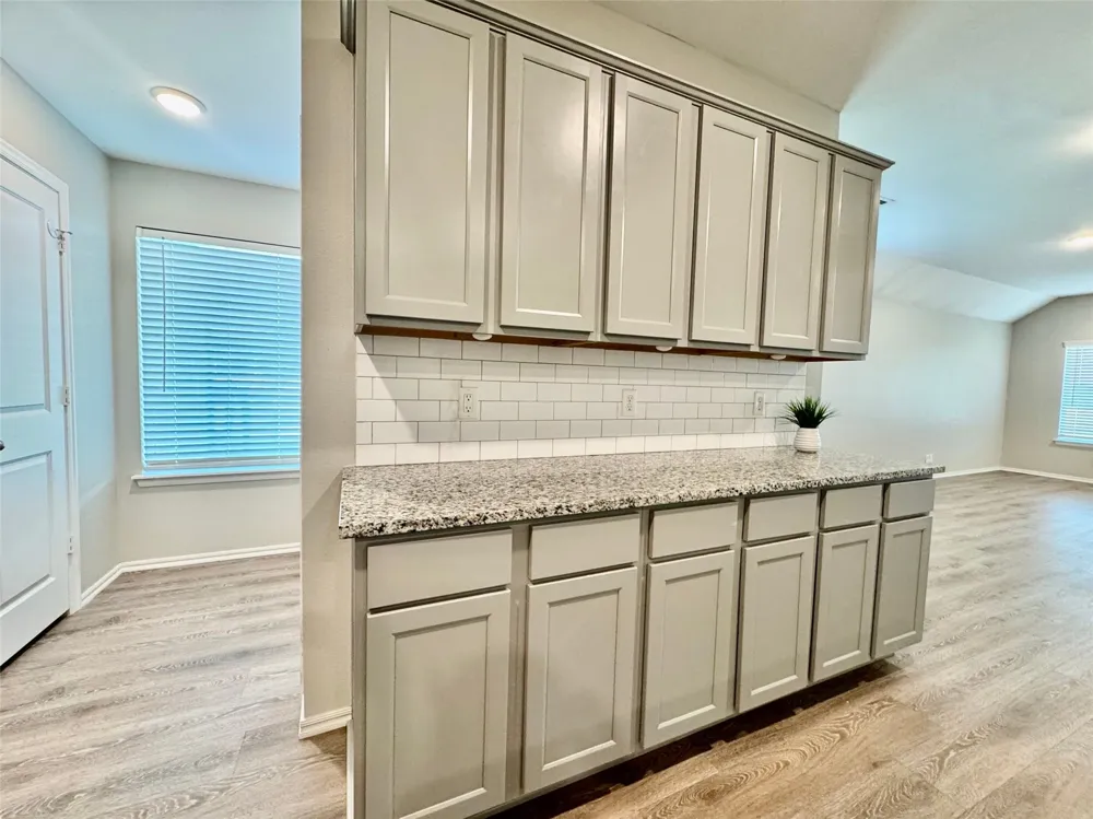 28300 E 111th Place S Coweta, OK 74429