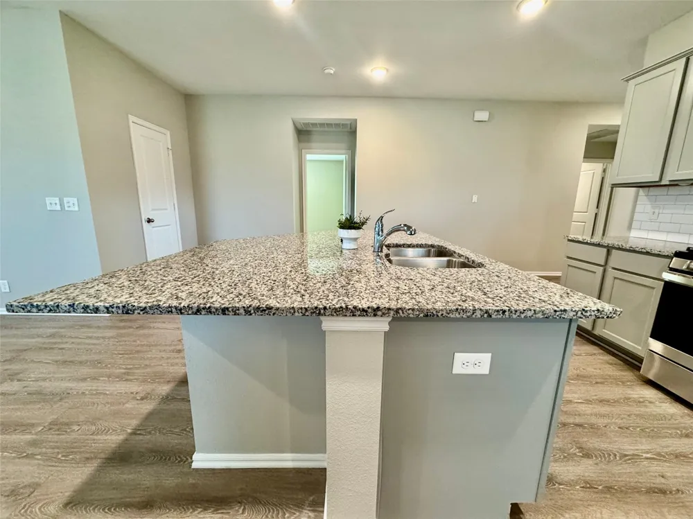28300 E 111th Place S Coweta, OK 74429