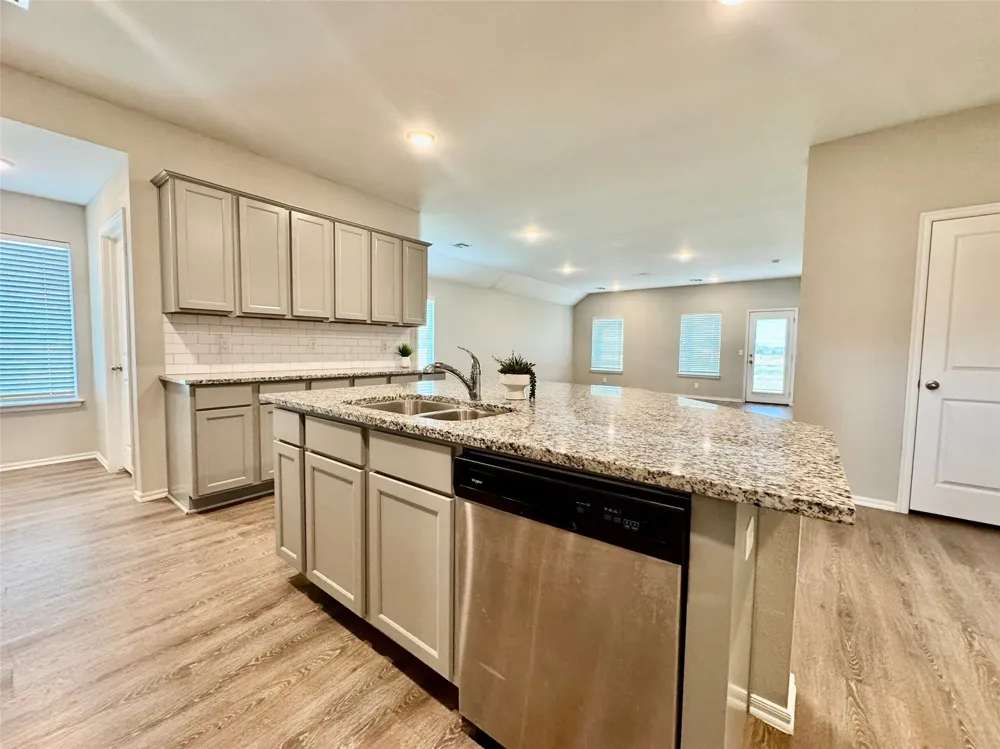 28300 E 111th Place S Coweta, OK 74429