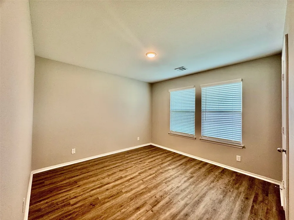 28300 E 111th Place S Coweta, OK 74429