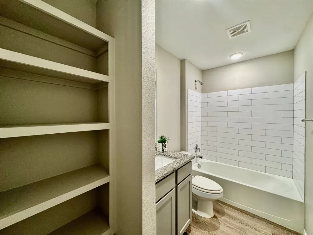 28300 E 111th Place S Coweta, OK 74429