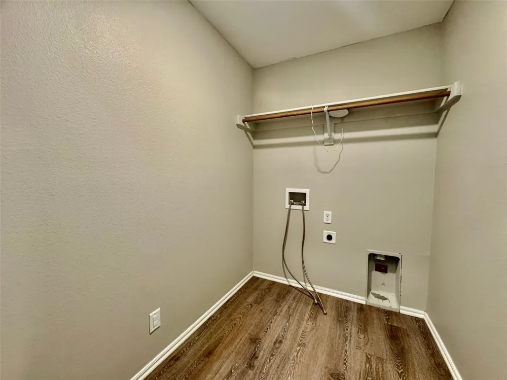 28300 E 111th Place S Coweta, OK 74429