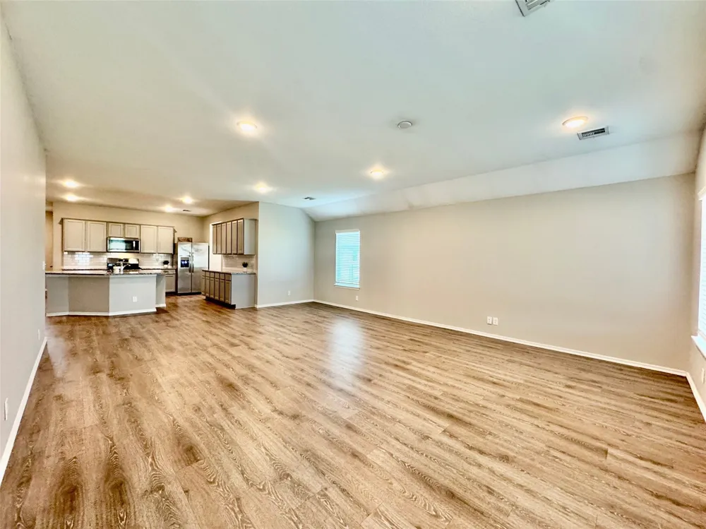 28300 E 111th Place S Coweta, OK 74429