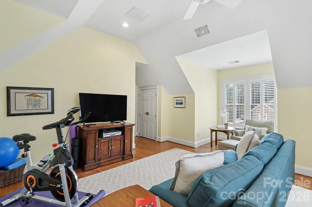 8724 Suninghurst Lane Charlotte, NC 28277