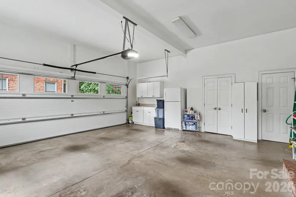 8724 Suninghurst Lane Charlotte, NC 28277