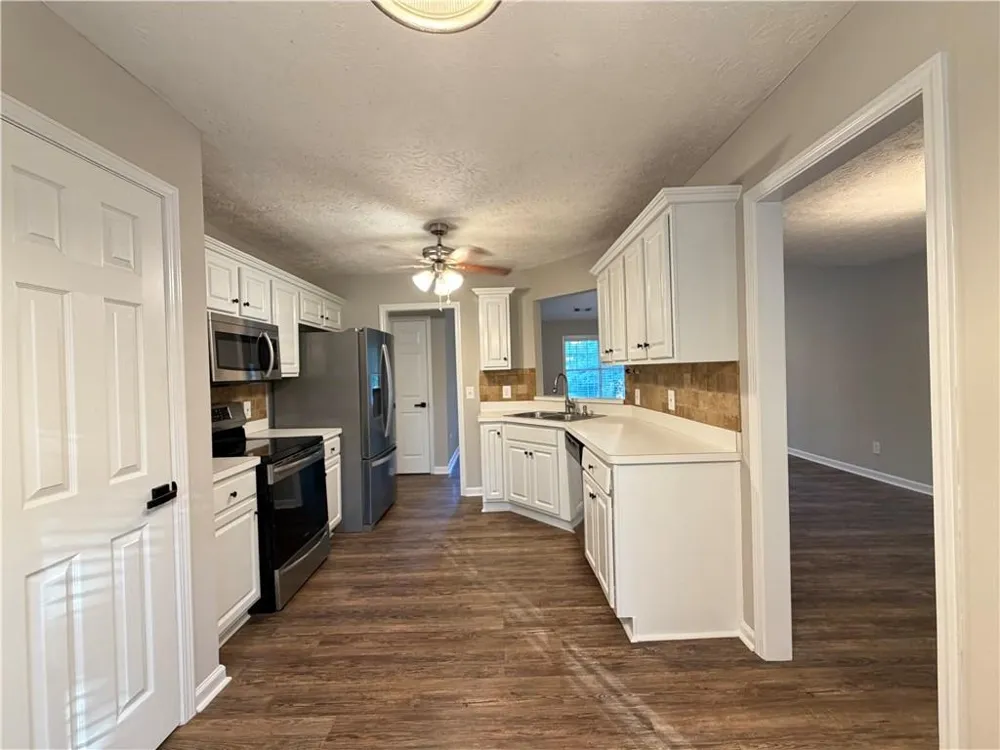 1447 Millstone Court Bethlehem, GA 30620