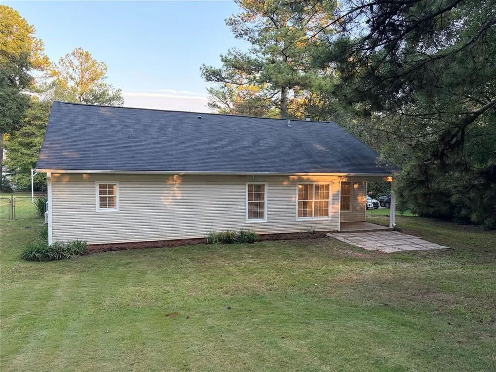 1447 Millstone Court Bethlehem, GA 30620