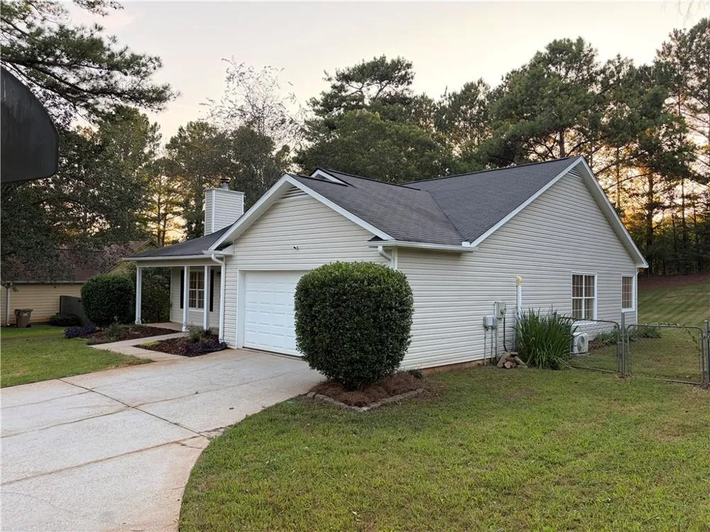 1447 Millstone Court Bethlehem, GA 30620