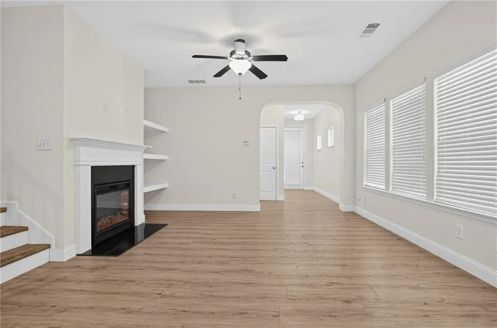 4933 Longview Walk Decatur, GA 30035